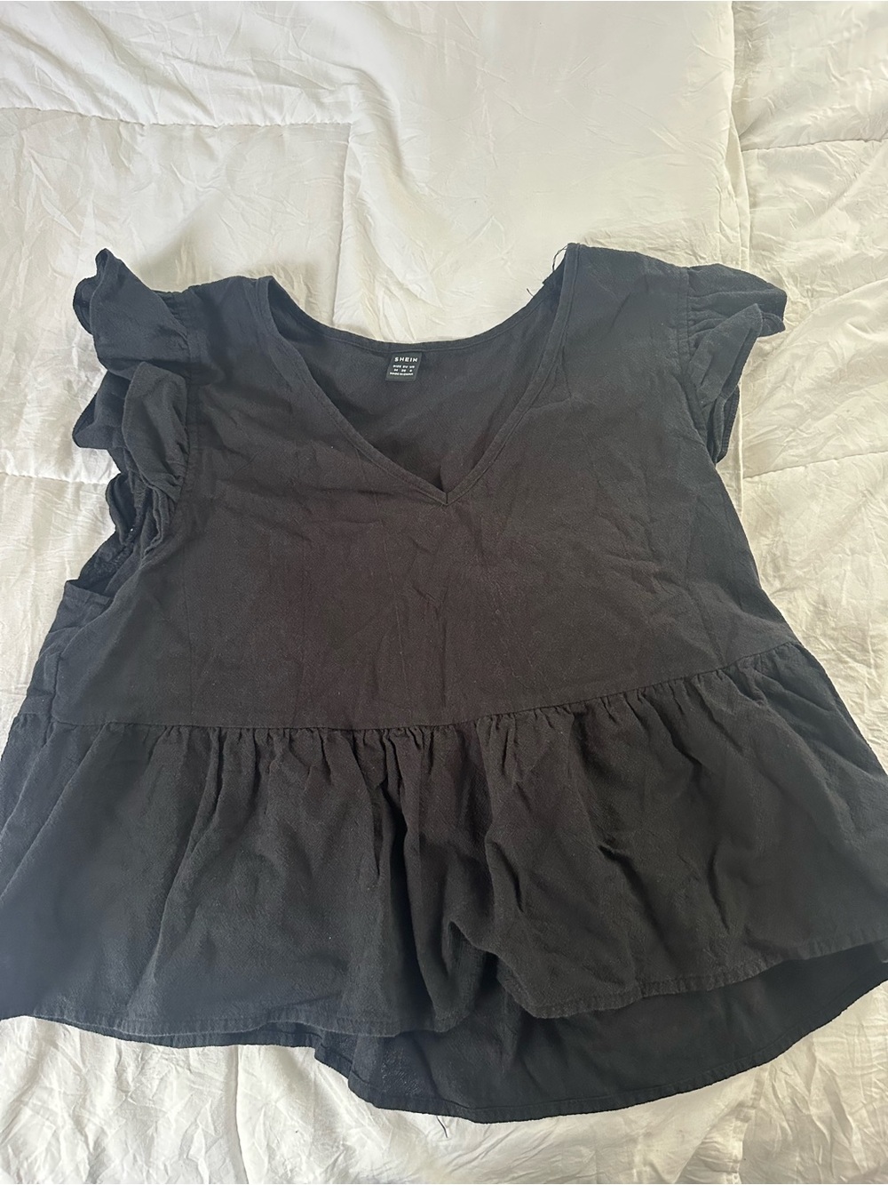 SHEIN Black V-Neck Ruffle Peplum Top
